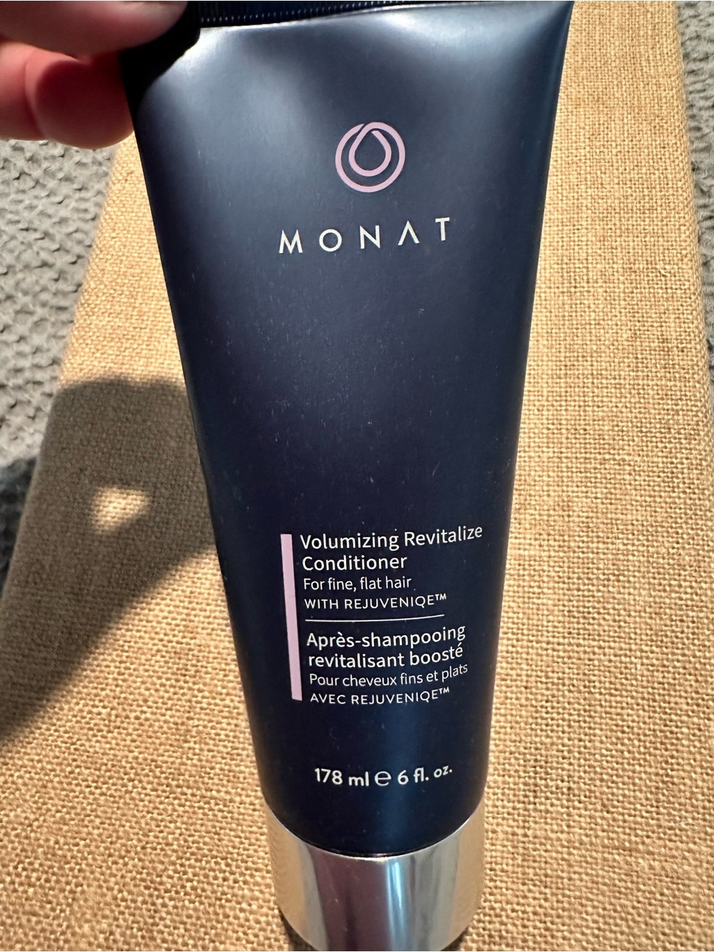 MONAT Volumizing Revitalize Conditioner - Deep Navy Blue